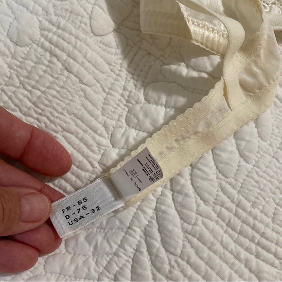 Christies Silk Bra and Panty set. New - Picture 7 of 12